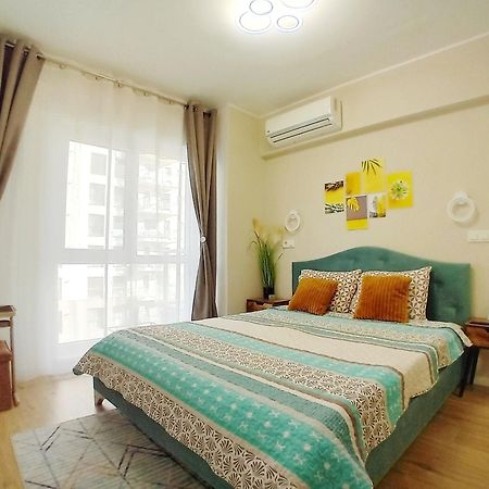 Sunshine - New & Quiet 1Br Apt, Business Area, Close To Airport, Highway A3, Subway Bucureşti Eksteriør bilde