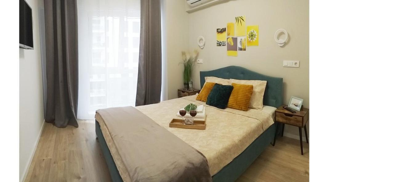 Sunshine - New & Quiet 1Br Apt, Business Area, Close To Airport, Highway A3, Subway Bucureşti Eksteriør bilde